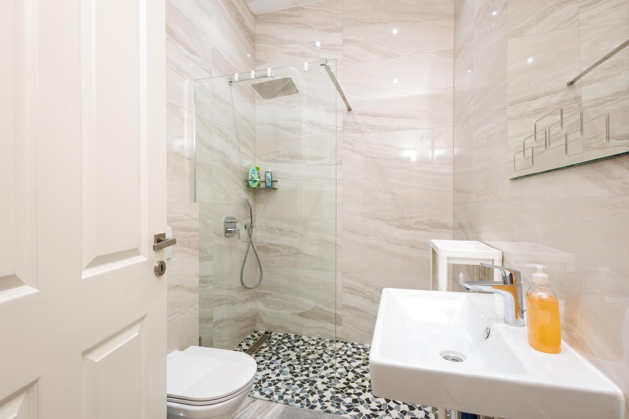 2 Beds Top Apart In Vienna'S Heart Exteriör bild